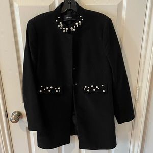 🇪🇸 Zara black jacket with pearls